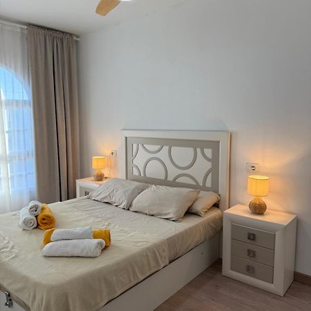 Seaside Paradise - 2 Bedroom Apartment With Ocean Views & Air Conditioning In Playa San Juan Ngoại thất bức ảnh