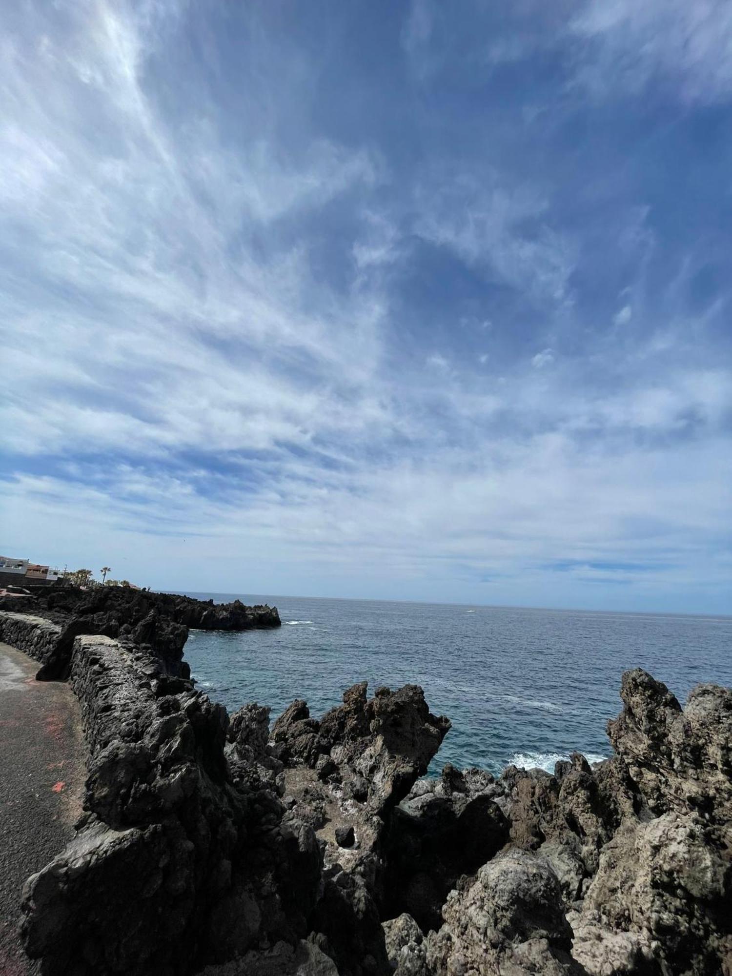 Seaside Paradise - 2 Bedroom Apartment With Ocean Views & Air Conditioning In Playa San Juan Ngoại thất bức ảnh