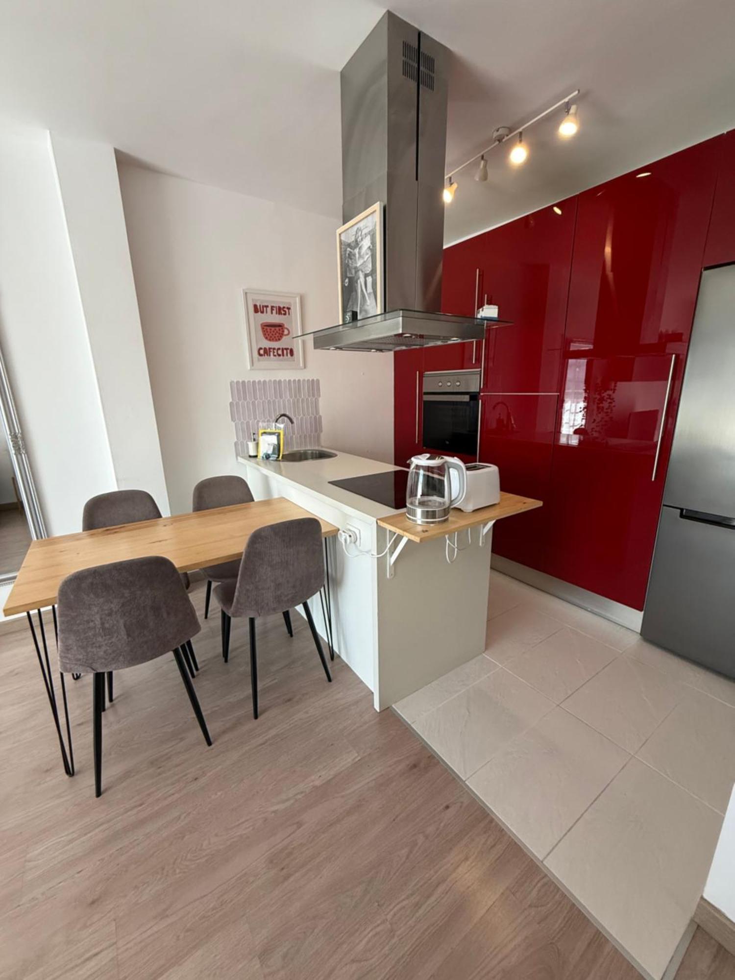 Seaside Paradise - 2 Bedroom Apartment With Ocean Views & Air Conditioning In Playa San Juan Ngoại thất bức ảnh
